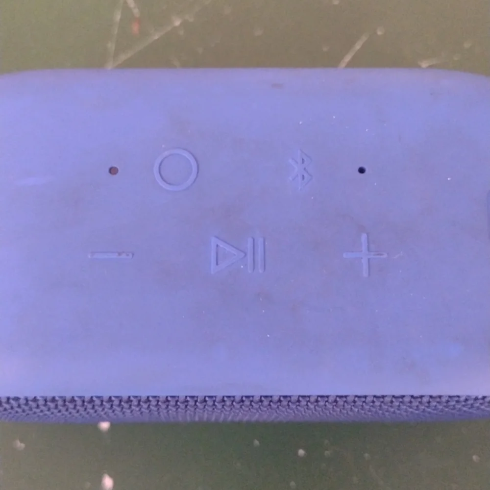 Speaker - Picture 2 of 3